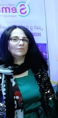 الكاتبة ديلان شوقي
